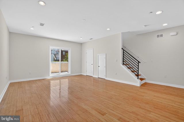 1305 S HANCOCK ST, Philadelphia, PA 19147