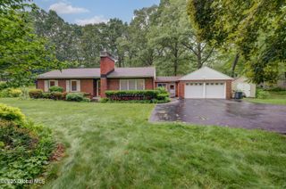 248 Van Rensselaer Boulevard, Menands, NY 12204