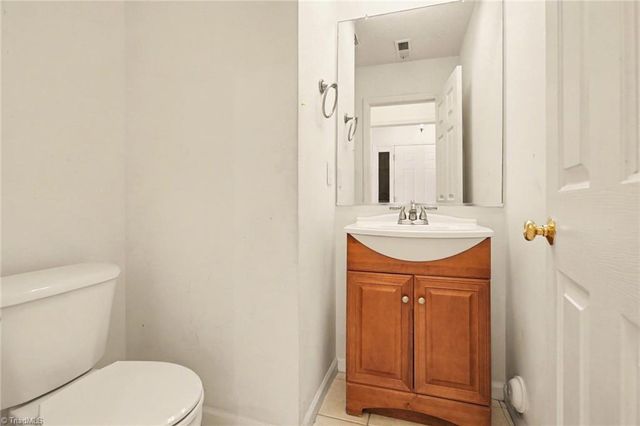 165 Cameron Way Circle, Winston-salem, NC 27103