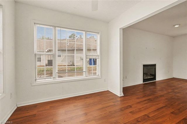 165 Cameron Way Circle, Winston-salem, NC 27103