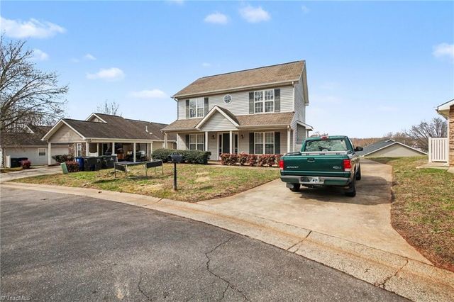 165 Cameron Way Circle, Winston-salem, NC 27103