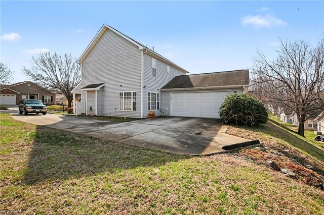 165 Cameron Way Circle, Winston-salem, NC 27103