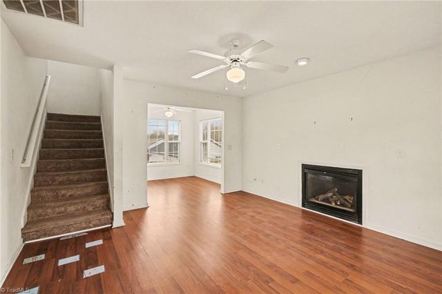 165 Cameron Way Circle, Winston-salem, NC 27103