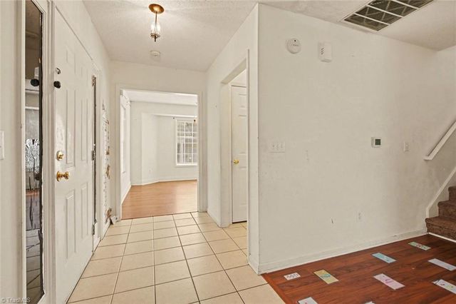 165 Cameron Way Circle, Winston-salem, NC 27103