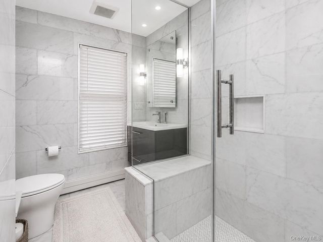 636 E 219th Street, Bronx, NY 10467