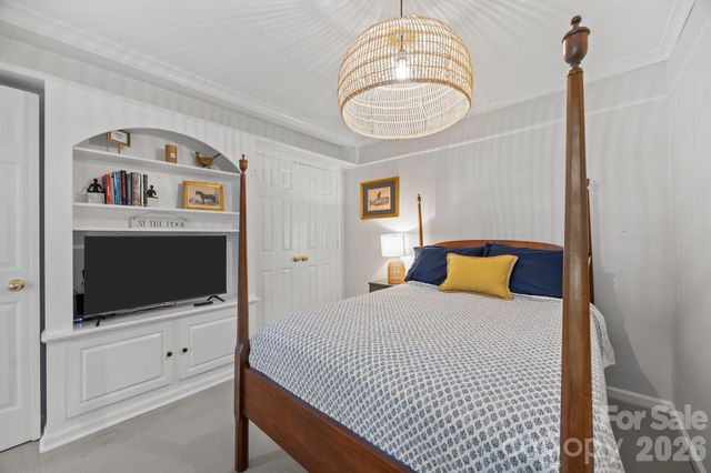 222 Queens Road 58, Charlotte, NC 28204