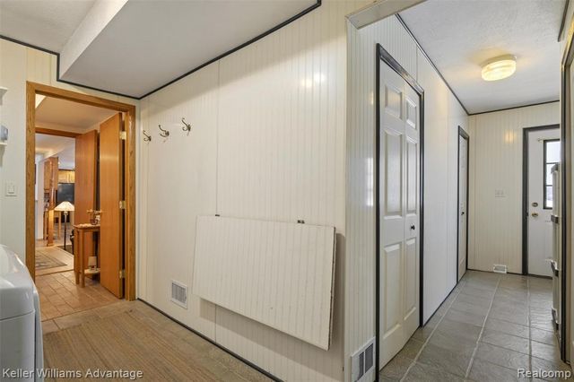 340 Angola Street, Wolverine Lake, MI 48390