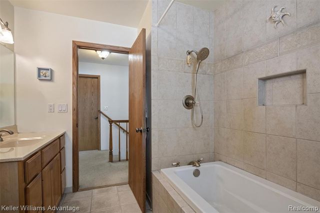 340 Angola Street, Wolverine Lake, MI 48390