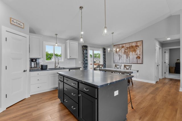 217 Brookestone Drive SE, Rochester, MN 55904