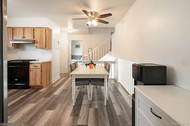 4792 Broadway Street, Commerce Charter Township, MI 48382