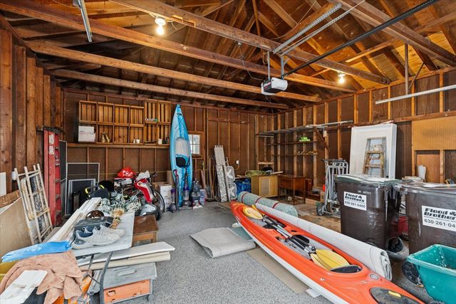 4518 W Shore Drive, Mchenry, IL 60050