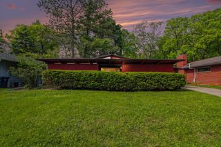 1712 Arbordale Street, Ann Arbor, MI 48103
