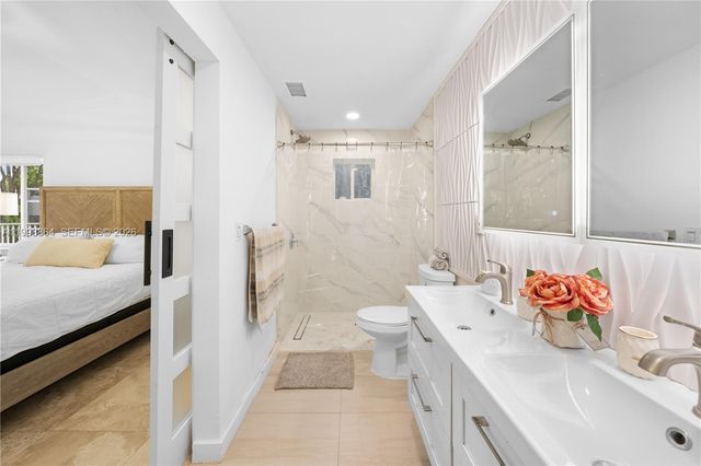 4361 Mahogany Ridge Dr, Weston, FL 33331