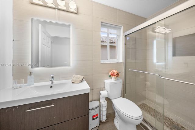 4361 Mahogany Ridge Dr, Weston, FL 33331