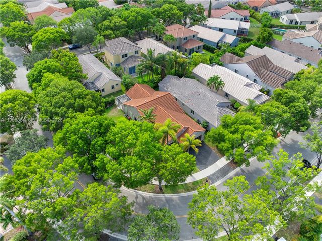 4361 Mahogany Ridge Dr, Weston, FL 33331