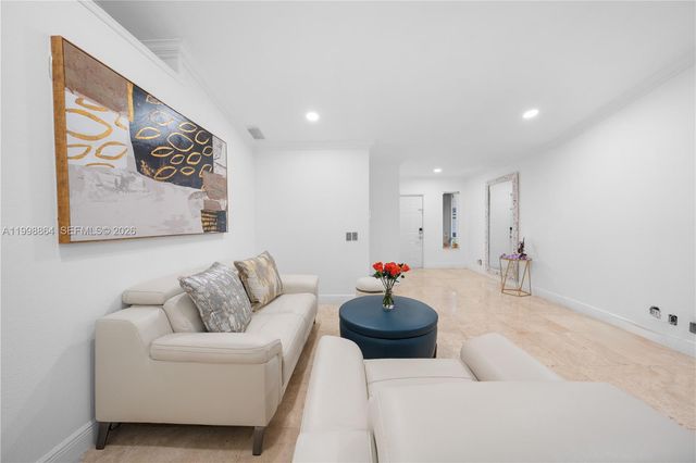 4361 Mahogany Ridge Dr, Weston, FL 33331