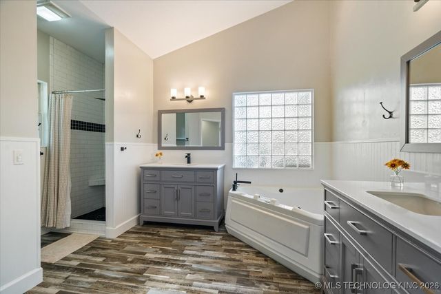 15412 E 78th Street N, Owasso, OK 74055