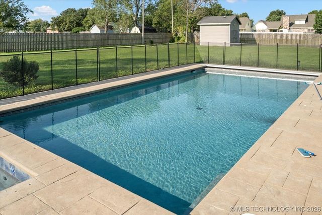 15412 E 78th Street N, Owasso, OK 74055