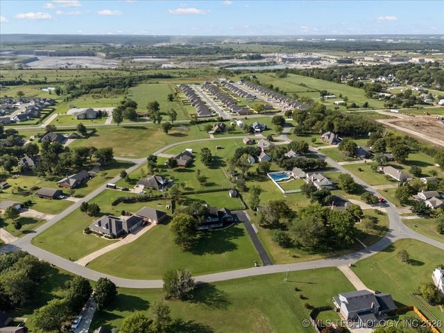 15412 E 78th Street N, Owasso, OK 74055