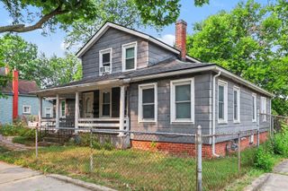 17 N Summit Street, Ypsilanti City, MI 48197