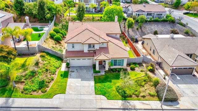7097 Lawson Court, Highland, CA 92346