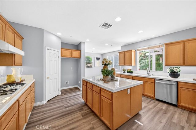 7097 Lawson Court, Highland, CA 92346