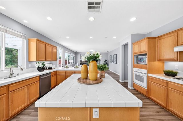 7097 Lawson Court, Highland, CA 92346