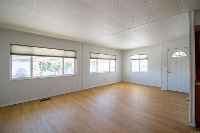 200 N El Camino Real SPC 181, Oceanside, CA 92058