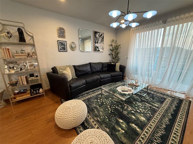 1220 W Trinity Mills Road 3010, Carrollton, TX 75006