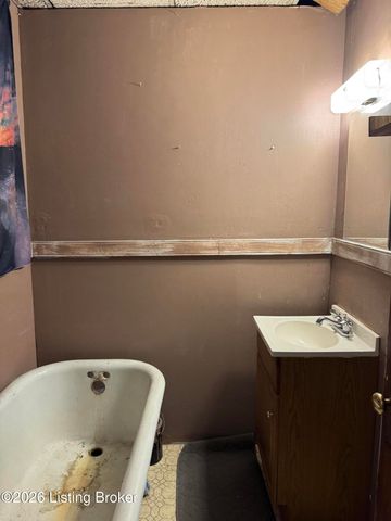 2204 Portland Ave, Louisville, KY 40212