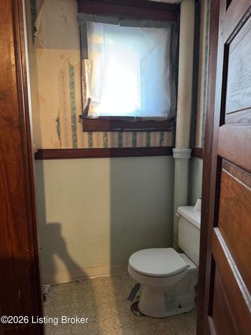 2204 Portland Ave, Louisville, KY 40212