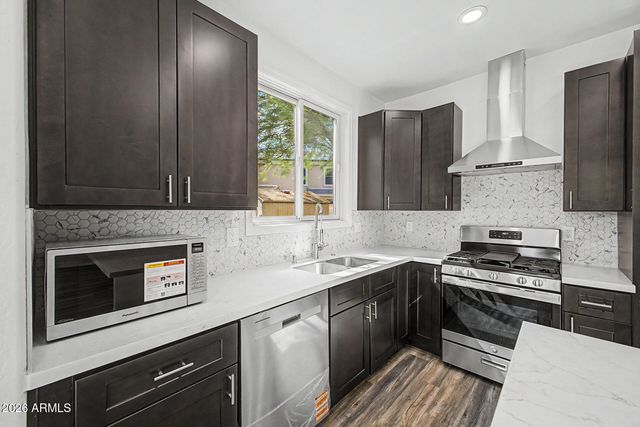 18293 W ELM Street, Surprise, AZ 85388