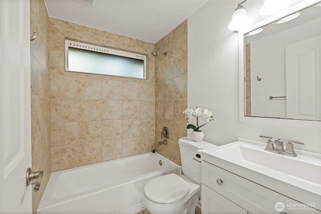 19006 SE 269th Street, Covington, WA 98042