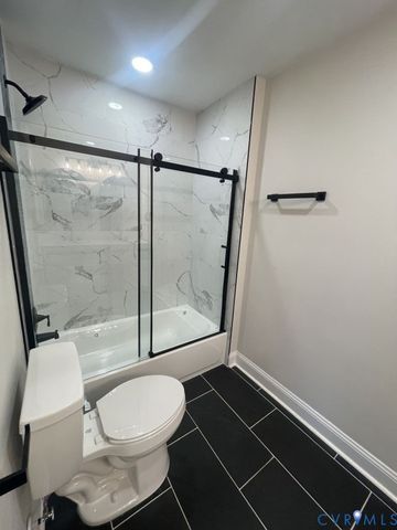 8406 Pine Hill Rd, Mechanicsville, VA 23116