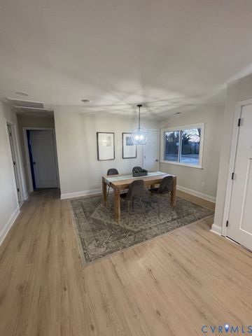 8406 Pine Hill Rd, Mechanicsville, VA 23116