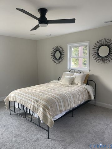 8406 Pine Hill Rd, Mechanicsville, VA 23116