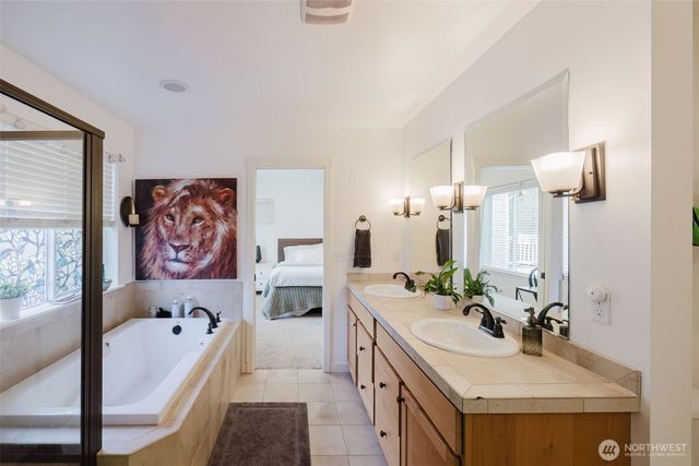 4412 NW Arriva Way, Silverdale, WA 98383