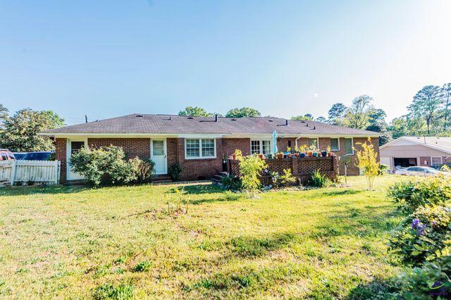 4559 N Beechwood Drive, Macon, GA 31210