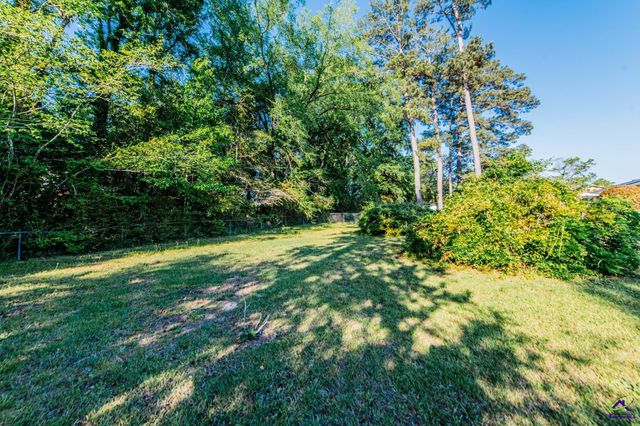 4559 N Beechwood Drive, Macon, GA 31210