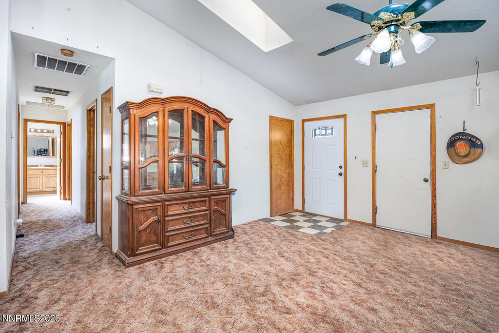 Image 4 of property listing at 540 Michael Drive, Fallon, NV 89406