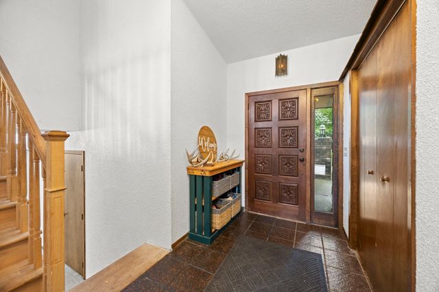 569 327th Avenue NE, Cambridge, MN 55008