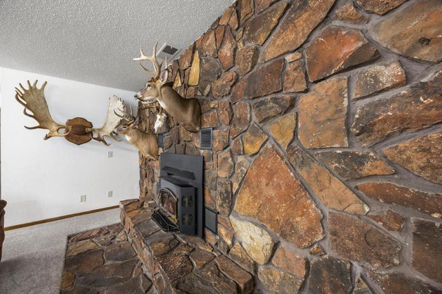569 327th Avenue NE, Cambridge, MN 55008