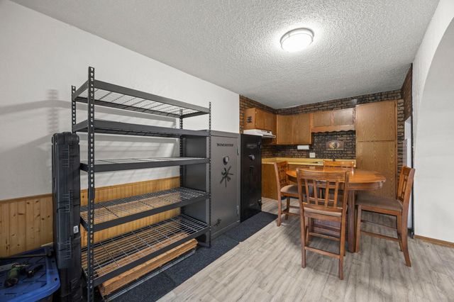 569 327th Avenue NE, Cambridge, MN 55008