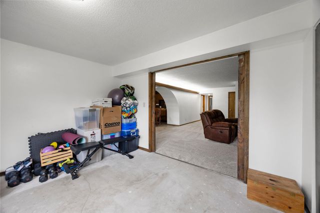 569 327th Avenue NE, Cambridge, MN 55008
