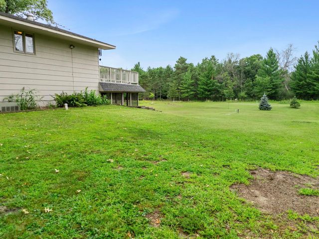 569 327th Avenue NE, Cambridge, MN 55008