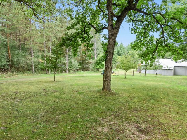 569 327th Avenue NE, Cambridge, MN 55008