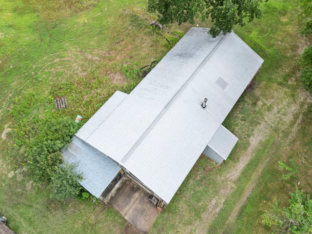 569 327th Avenue NE, Cambridge, MN 55008