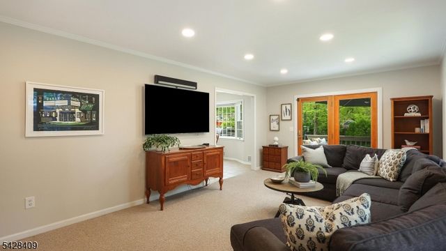740 Willow Grove Rd, Westfield Town, NJ 07090
