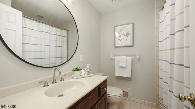 740 Willow Grove Rd, Westfield Town, NJ 07090