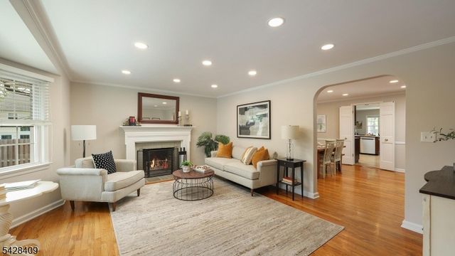 740 Willow Grove Rd, Westfield Town, NJ 07090